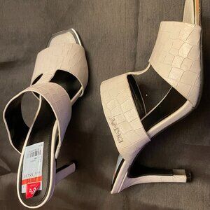 White High Heel Shoes